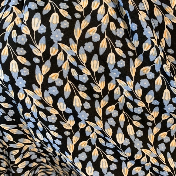 Max Studio Floral Maxi Dress - Picture 13 of 14